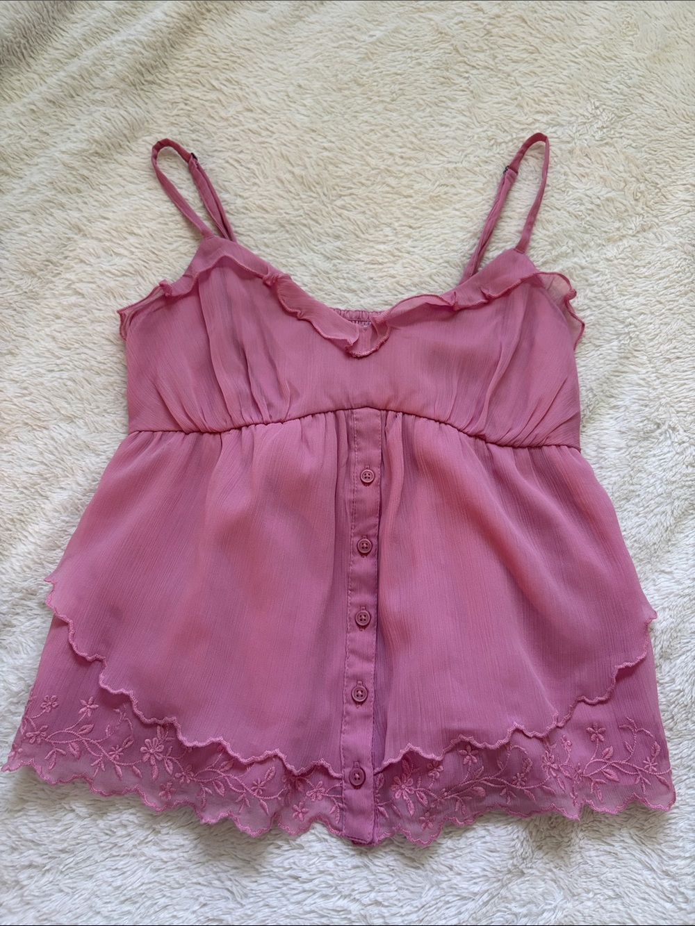⭐️ 2 for $15. Hollister Light Pink Ruffled Button-Front Tank Baby Doll Top - Picture 2 of 5